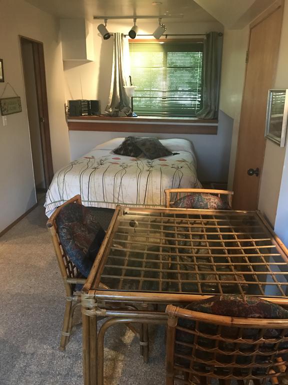 Bed and Breakfast Holly Lane Gardens Bainbridge Island Exteriér fotografie